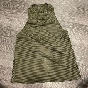 Army green lululemon tank top